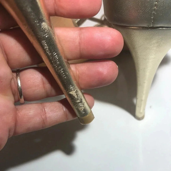 ! Stuart Weitzman
Gold Surreal Jewel-detailed Crisscross Sandal -- Size … - Picture 4 of 7